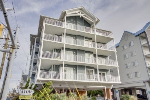 00-exterior.jpg 00-exterior.jpg