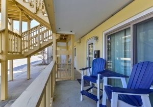 porch.jpg