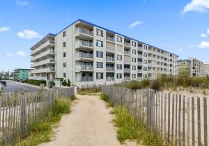 diamond-beach-317-30.jpg
