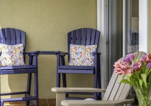 10-balcony4.jpg