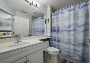 31-flip-flop-bath.jpg