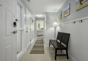 39-hallway-interior2.jpg