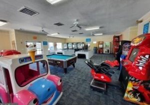 thumbnail-gameroom-5.jpg