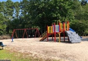 thumbnail-playground-4.jpg