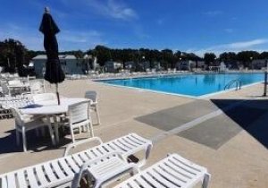 thumbnail-pool.jpg