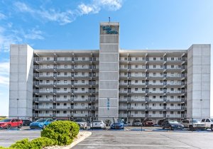 01-sea-gate-304-1.jpg 01-sea-gate-304-1.jpg