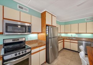 13-edgewater-ave-14.jpg