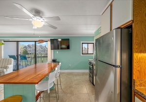 16-edgewater-ave-13.jpg