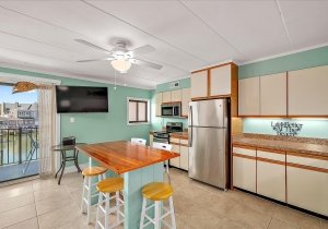 19-edgewater-ave-19.jpg