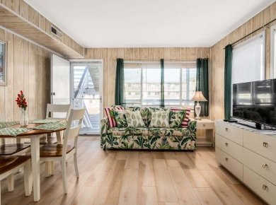 bradley-on-the-bay-234h-5.jpg bradley-on-the-bay-234h-5.jpg