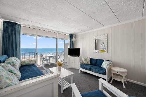401-n-atlantic-404-10-copy.jpg