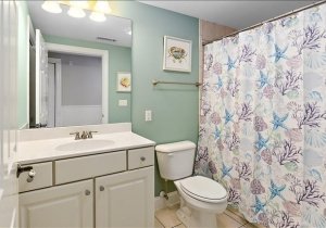 bathroom-2.jpg