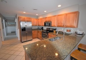 09-kitchen.jpg